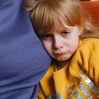 figli che soffrono per la perdita della mamma